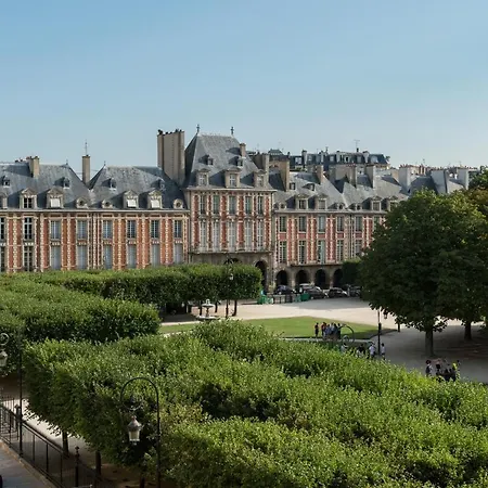 Place Des Vosges By Onefinestay Appartamento Parigi